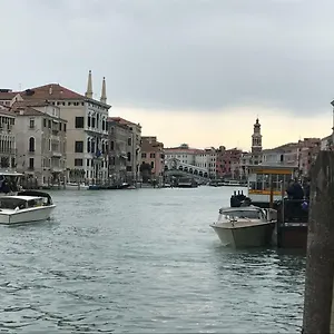 Appartement Palazzo Grassi And Accademia Bridge Superb House